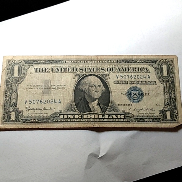Series 1957 B Silver Certificate One Dollar Bill V50762024 A Blue Seal - Picture 1 of 4